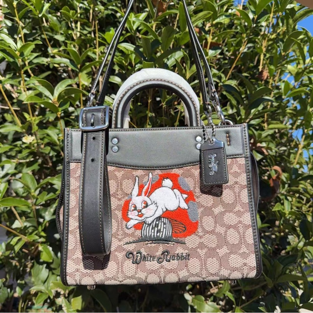 NWT Coach White Rabbit Rogue Bag 25 CG291